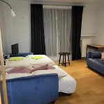 Amber Szlak Bed & Breakfast *
